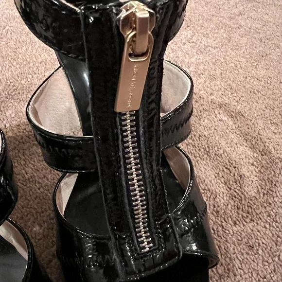 Michael Kors heels - Picture 7 of 7